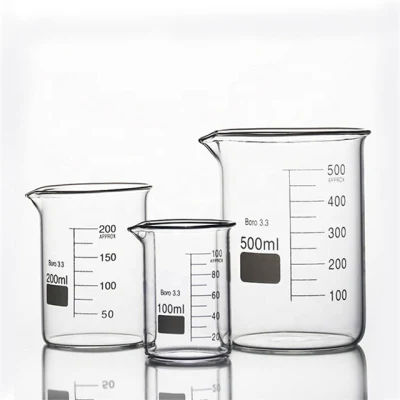 Bécher de mesure en verre borosilicaté de laboratoire chimique