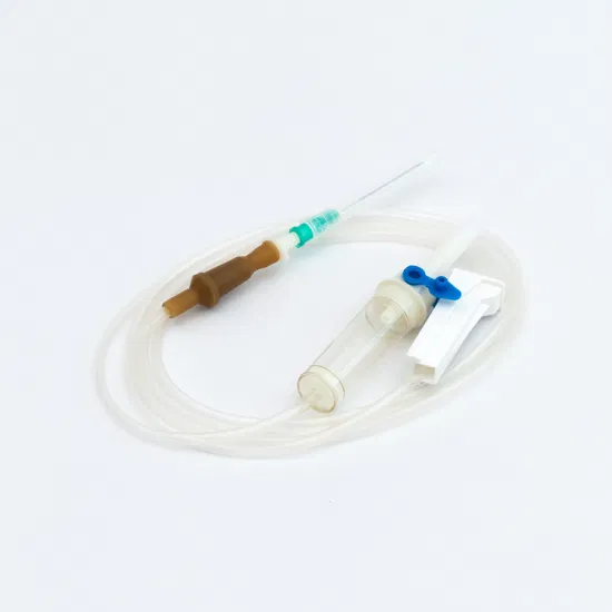Ensemble d'infusions jetables d'appareil de type microgoutte-à-goutte pédiatrique IV avec burette pour enfants 150 ml et 100 ml CE ISO OEM